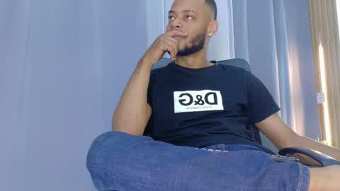 Oliver online show from March 24, 6:57 pm