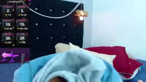 Oliver  Smith online show from December 27, 9:00 pm