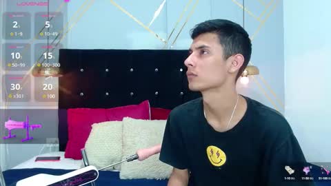 Oliver  Smith online show from January 27, 10:06 pm