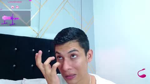 Oliver  Smith online show from February 4, 1:13 am