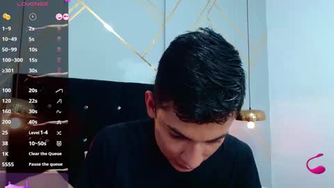 Oliver  Smith online show from March 1, 9:15 pm