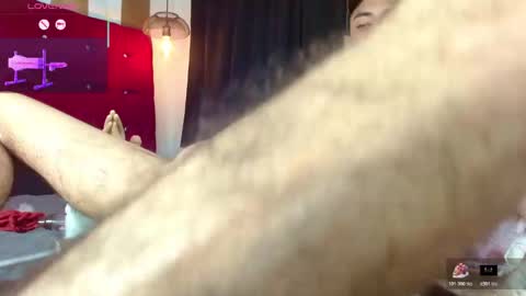 Oliver  Smith online show from November 29, 6:44 pm