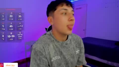 oliveeer online show from November 8, 6:29 pm