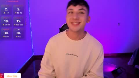 oliveeer online show from February 18, 3:57 am