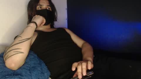 oliver_laid_2023 online show from January 27, 4:52 am