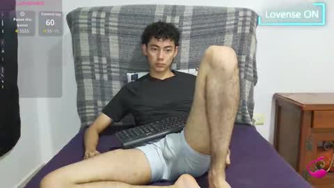 Snapshot of oliver_rayman chatting on November 23, 4:56 am Oliver Rayman online show from November 23, 4:56 am