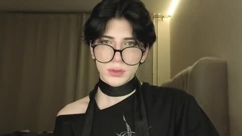 oliver online show from March 10, 1:43 am