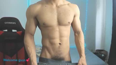 oliver thompsson online show from November 19, 2:06 pm