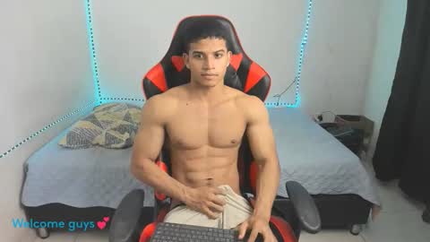 oliver thompsson online show from December 4, 1:59 am