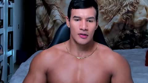 oliver_tommy online show from November 9, 2:10 am