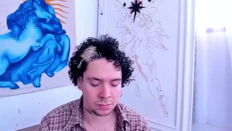 Snapshot of oliver_usher chatting on January 12, 6:27 pm Mr Blue Sky online show from January 12, 6:27 pm