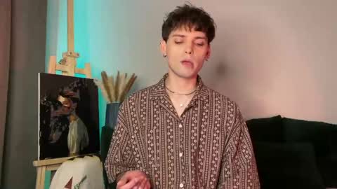 oliverlawrence online show from June 8, 5:13 pm