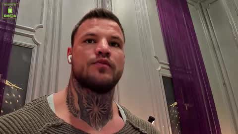 Snapshot of oliversport chatting on September 21, 10:28 am OliverSport online show from September 21, 10:28 am