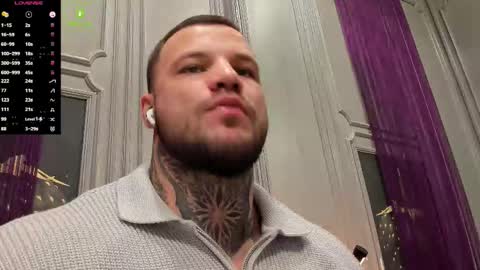 Snapshot of oliversport chatting on November 28, 10:40 am OliverSport online show from November 28, 10:40 am