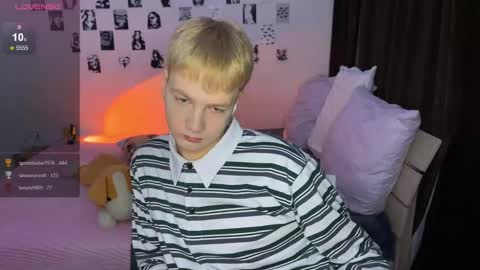 oliver online show from October 23, 1:54 pm