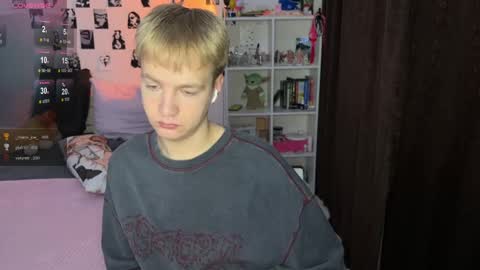 oliver online show from November 12, 11:54 am