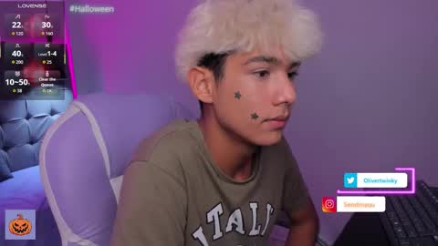 Oliver online show from October 17, 11:29 pm