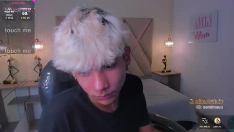 Oliver online show from November 13, 1:32 pm