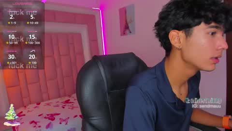 Oliver online show from November 24, 7:08 am