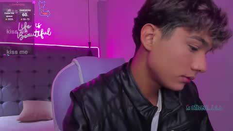 Oliver online show from February 2, 1:10 pm