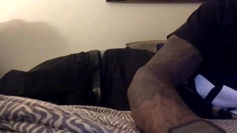 olivertwist1273 online show from January 5, 5:51 am