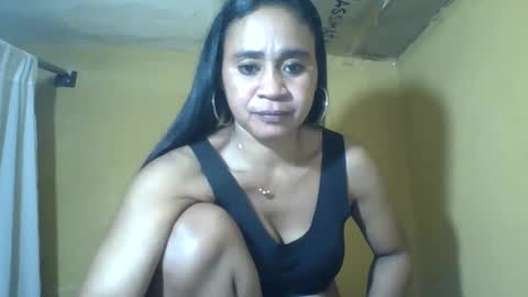 olivia9794 online show from June 5, 5:29 pm
