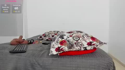 Snapshot of olivia_carterx chatting on June 13, 2:48 pm Olivia online show from June 13, 2:48 pm