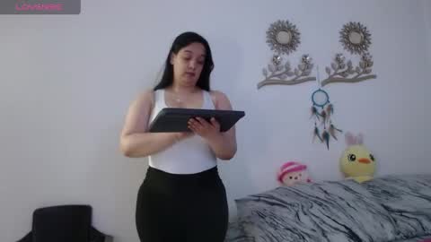 Olivia Gonzales online show from June 6, 8:02 pm