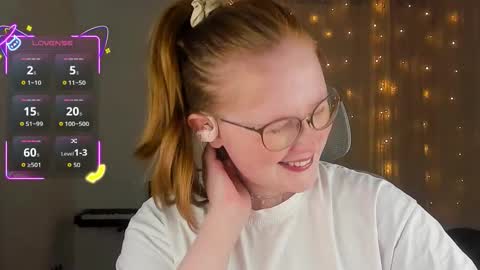 Olivia Date online show from October 21, 3:02 pm