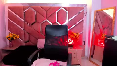  OLIVIA  online show from June 11, 3:37 am