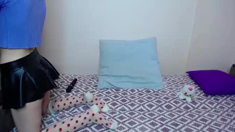 olivia_graceee online show from February 20, 11:09 am