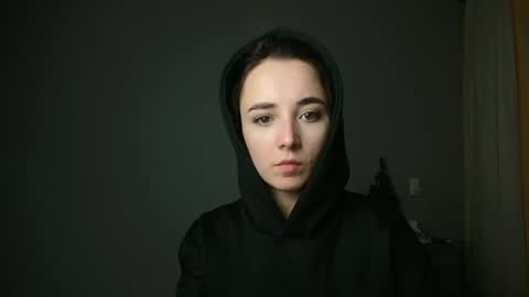 Olivia online show from February 4, 9:31 pm