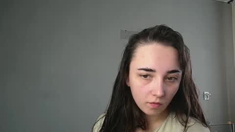 Snapshot of olivia_oliv chatting on March 8, 12:53 pm Olivia online show from March 8, 12:53 pm