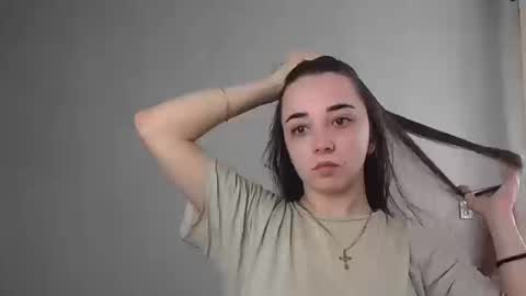 Snapshot of olivia_oliv chatting on March 11, 11:49 am Olivia online show from March 11, 11:49 am