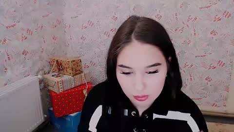 Olivia online show from February 18, 4:59 pm
