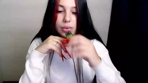 Olivia online show from October 27, 5:00 am