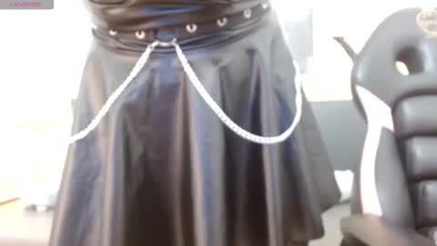 Snapshot of olivia_russo chatting on January 7, 8:22 pm Olivia online show from January 7, 8:22 pm