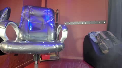   online show from January 2, 1:08 pm