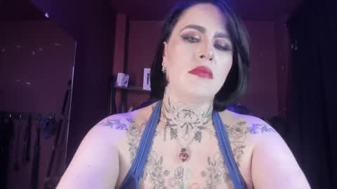   online show from February 26, 2:14 pm