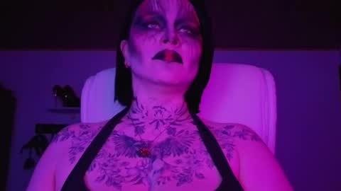   online show from September 14, 2:44 am