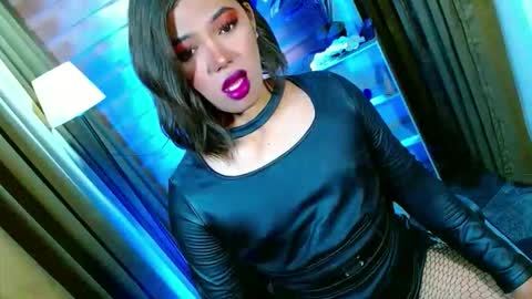 Miss OLIVIA online show from May 16, 6:43 am