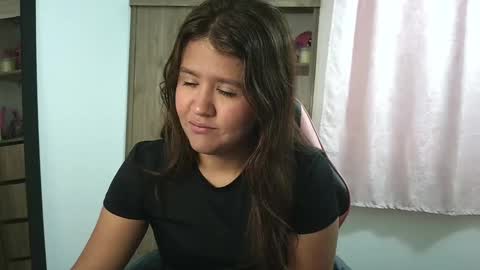 Snapshot of olivia_watson_ chatting on September 14, 1:10 pm Olivia online show from September 14, 1:10 pm