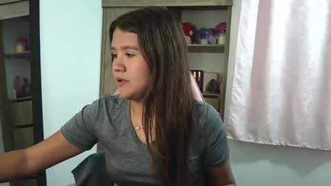 Snapshot of olivia_watson_ chatting on September 15, 12:05 pm Olivia online show from September 15, 12:05 pm