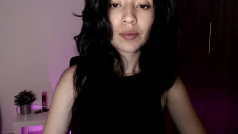 Snapshot of oliviaaa__ chatting on January 30, 2:06 am oliviaaa__ online show from January 30, 2:06 am
