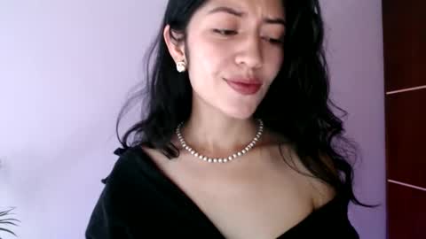 Snapshot of oliviaaa__ chatting on February 25, 3:54 pm oliviaaa__ online show from February 25, 3:54 pm