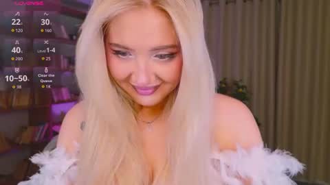 Olivia online show from July 8, 10:20 am