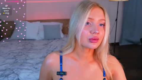 Olivia online show from July 30, 2:21 am