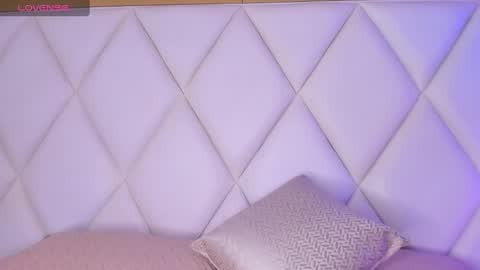 OLIVIA online show from January 15, 1:34 am