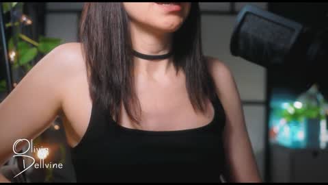 Olivia online show from February 9, 1:33 am