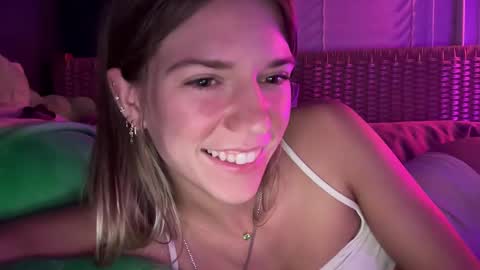 Olivia online show from January 28, 7:32 am